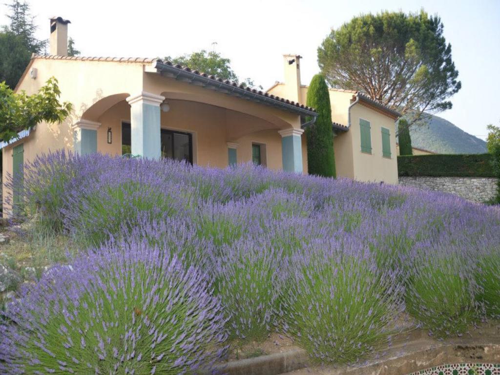 Locations De Vacances Les Flacheres Dieulefit Rom bilde